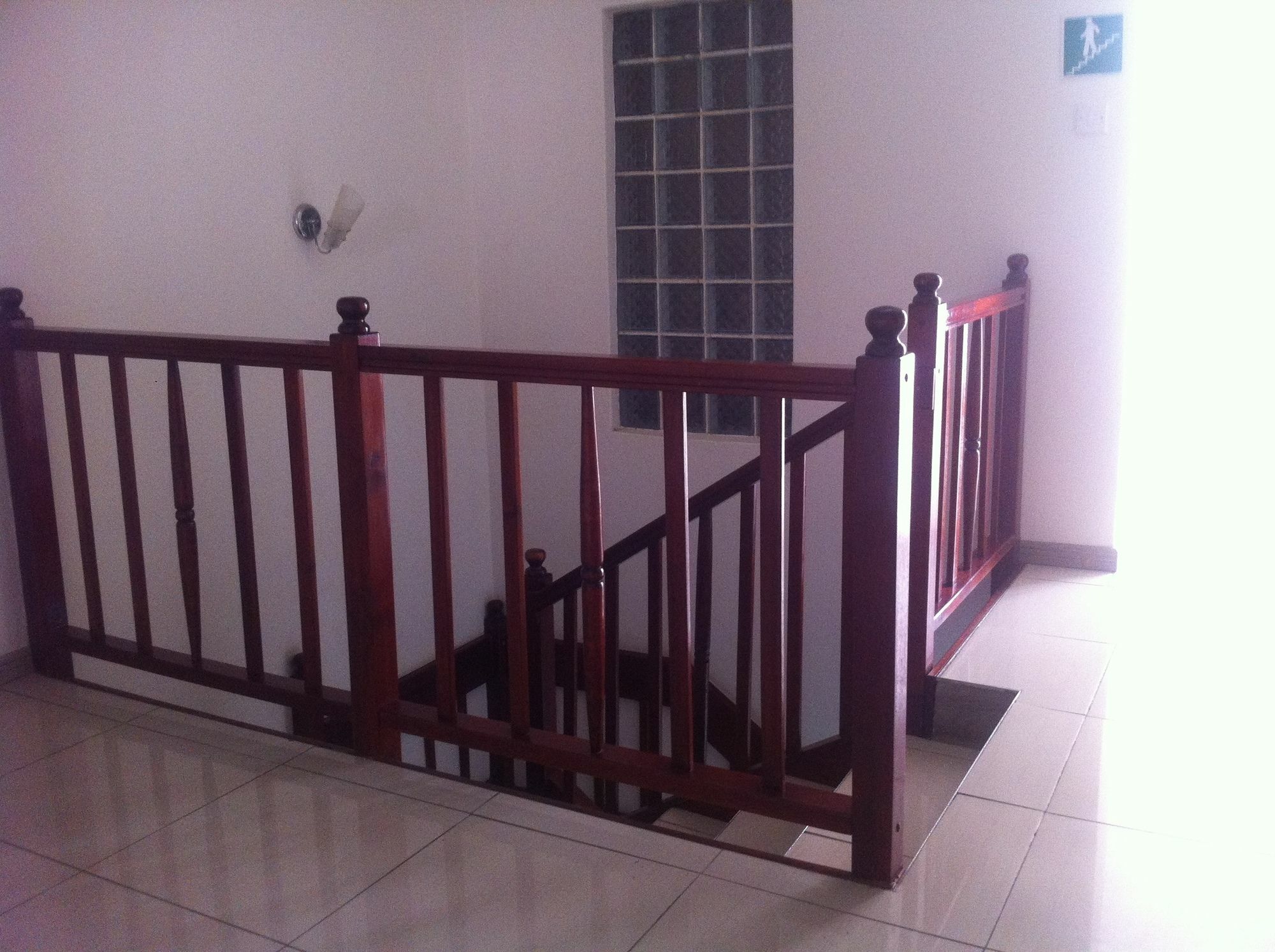 Upper Room Guest House Франсистаун Екстериор снимка
